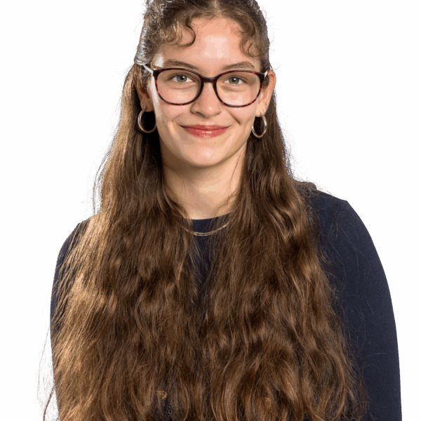 Nora Vásárhelyi